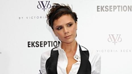 Поредната колекция Бекъм - на ред са луксозни рокли