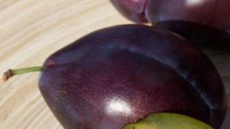 Новите супер-плодове са сини