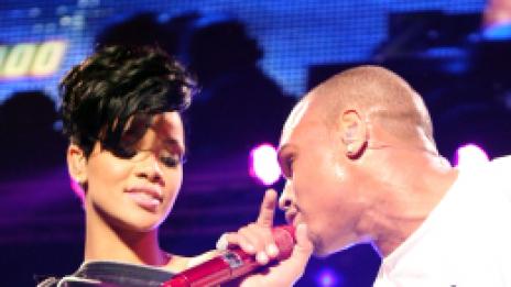 Крис Браун съжалява за случилото се