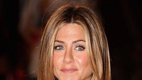 Дженифър Анистън похарчи $56 000 за семпла прическа