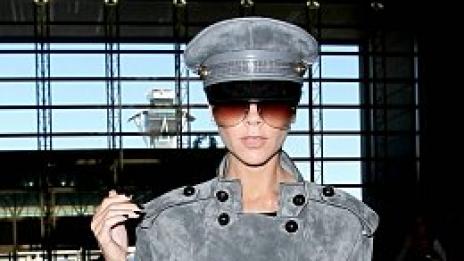 О, не.  Пийт Дохърти ще копира стила на Виктория Бекъм