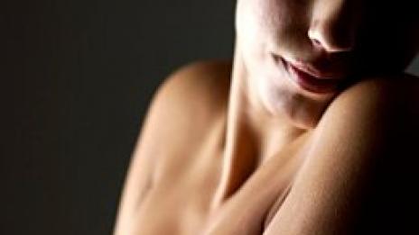 Нов метод уголемява гърдите естествено