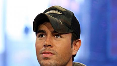 Енрике се оказа непоправим срамежливко