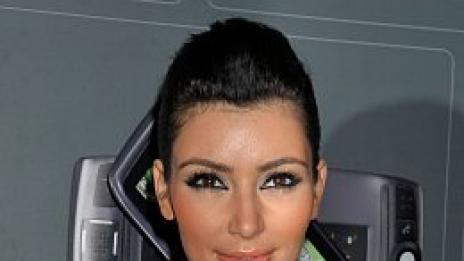 Ким Кардашиян се стегна и влезе във форма