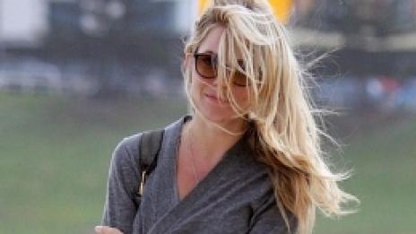 Звезди посред бял ден