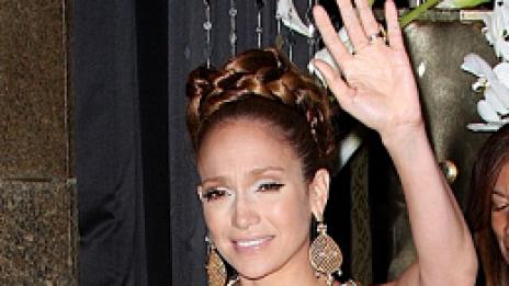 Дженифър Лопез навърши 40 и празнува три пъти