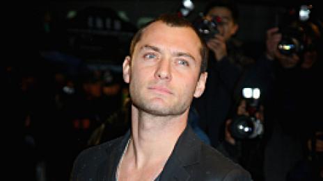 Джъд Лоу: Ужас, ще остана стар ерген