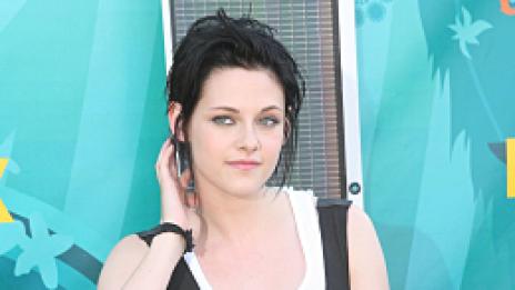 Кристен Стюарт от „Здрач“ се страхува от феновете си