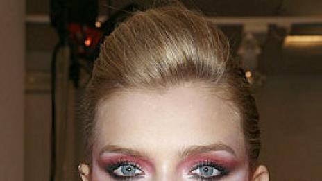 Лили Доналдсън - спиращо дъха сияние