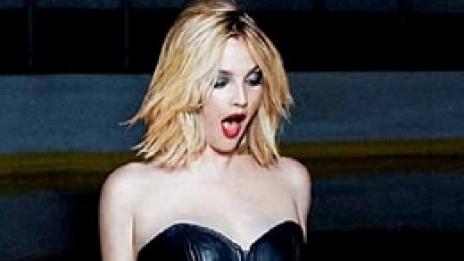 Дрю Баримор - живот на колелца