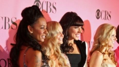 Спайските се събраха. Без една