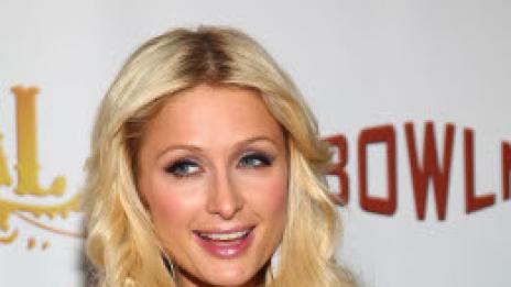 Чар и бедствие:  На Парис тюркоазените щампи