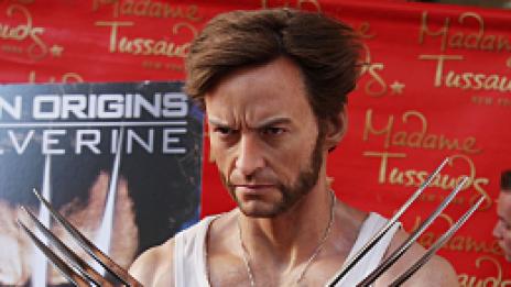 Вампир и върколак в караоке-битка