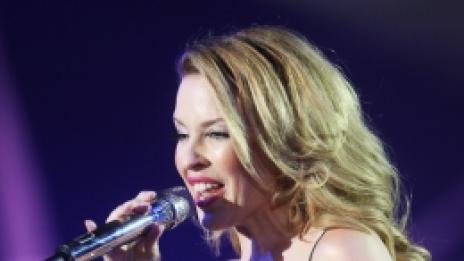 Кайли става шоугърла във Вегас