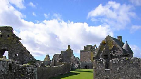 Величествено. Замъци от миналото