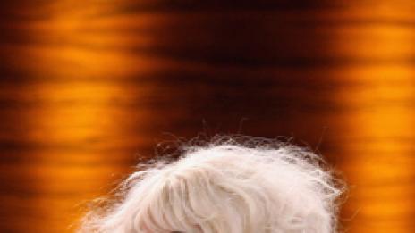 По стъпките на... Лейди Гага, Шанън Дохърти и Ева Мендес