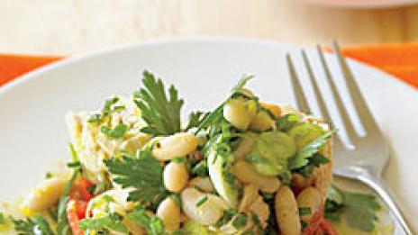 Салата с риба тон, само с три движения