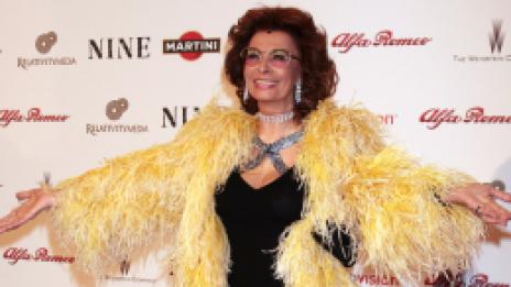 Вечната София Лорен очарова