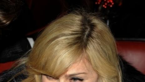 Мадона се забърка и с кралското семейство