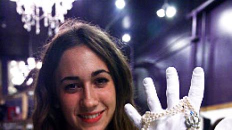 Екстраординерно. Бижутата на Делфина Делетрез (Фенди)