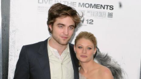 Робърт Патинсън вече не е вампир