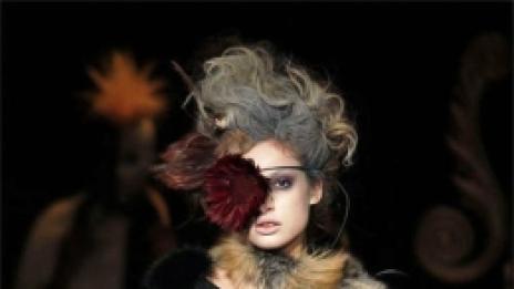 По-добре да нося кожа. Жестоко...