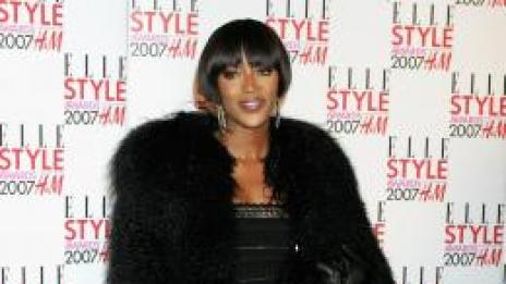 Наоми Кембъл се засрами от себе си