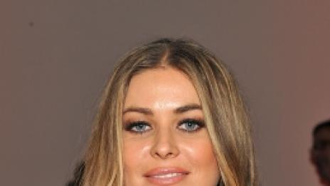 На Кармен Електра й дойде &quot;акълът&quot; за бюст