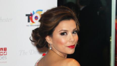 $20 милиона за шамар на отчаяна съпруга, Лонгория се съмнява