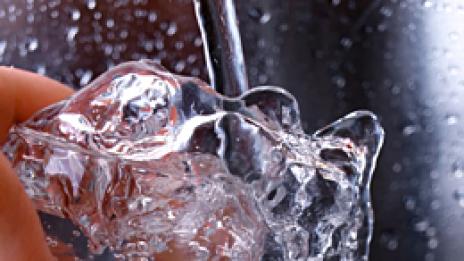 Лечение с вода