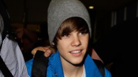 Слаш развращава Джъстин Бийбър
