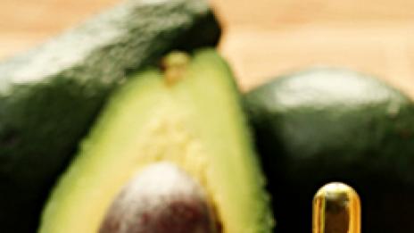 Маска с авокадо за много суха кожа