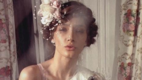 Цветя в косите