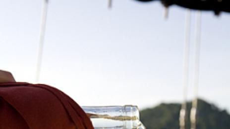 Предястие с чушки и извара за бяло вино