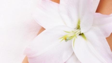 Здрави, блестящи и красиви нокти на краката... Открийте разликата!