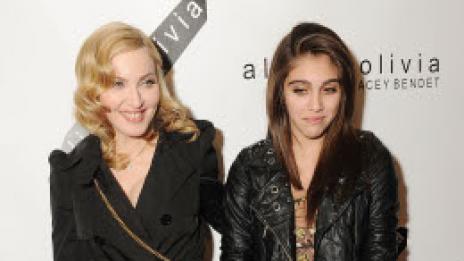 Карлос Леон: Бизнесът на Мадона е тялото й