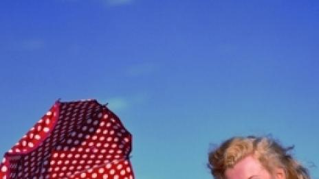 Чадърът: този чуден моден аксесоар