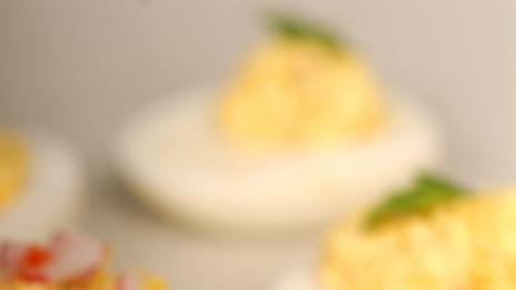 Пълнени яйца