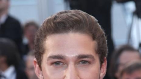 Шиа Лабьоф печели най-много