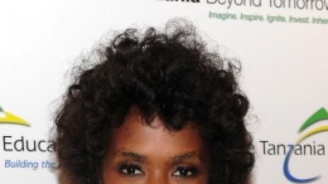 Супер. Лорин Хил се завръща