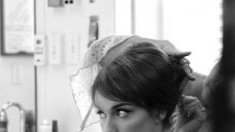 Зад кулисите на...