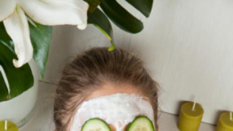 Маска за лице с ябълка и салвия