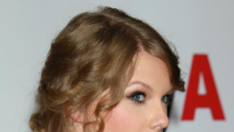 Тейлър Суифт: Смарагдово очарование