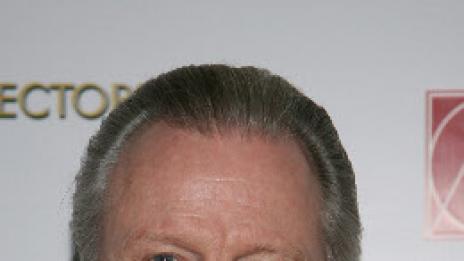 Джон Войт започна да харесва внучка си Шакира