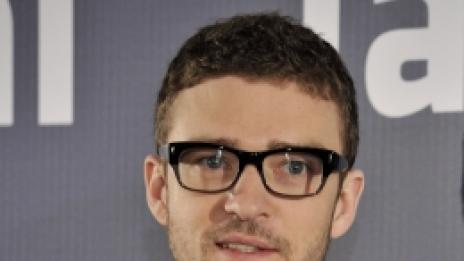 Джъстин Тимбърлейк се мести. Крие се от папараците