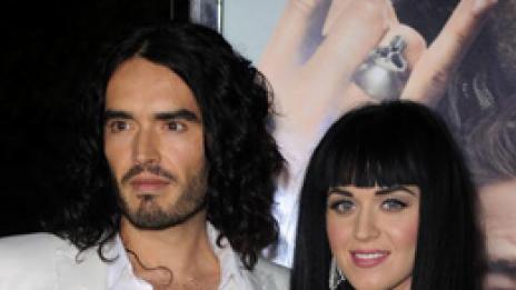 Кейти Пери спря секса на годеника си до сватбата