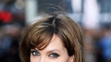 Джоли все пак ще снима в Босна