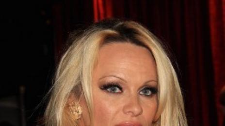 Памела пропагандира вегетарианство сред младите