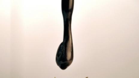 Жалко. Сметаната и ягодите в леглото вредят