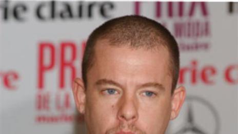 Награждават Александър Маккуин за цялостен принос